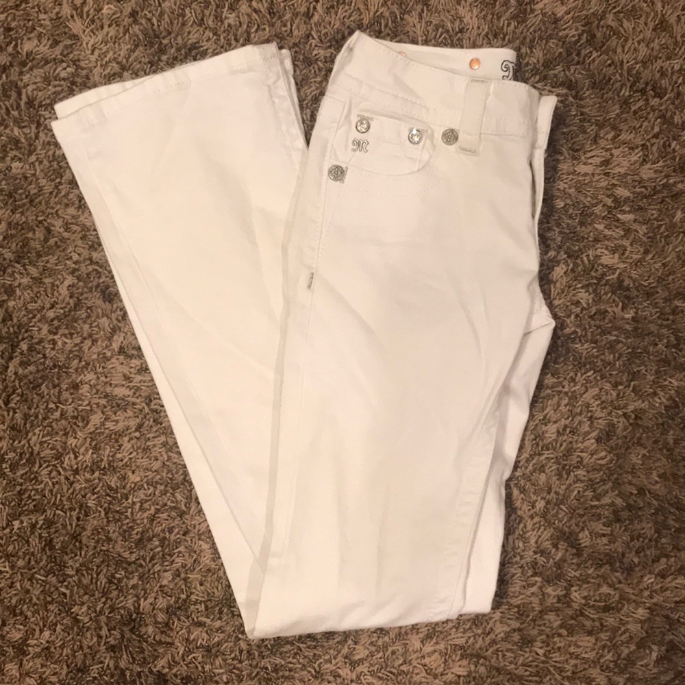White miss me jeans